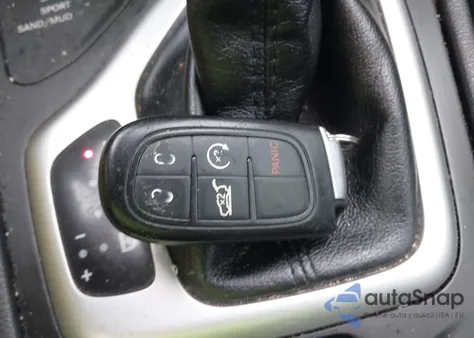 2014 Jeep Cherokee Limited from USA, damaged, VIN 1C4PJMDS4EW275941